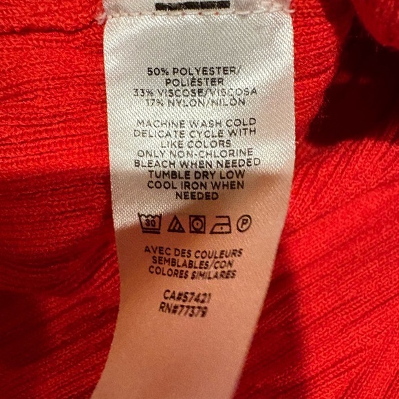 Ann Taylor Factory sleeveless sweater ruffled collar and arm openings Red Wmns L - Picture 4 of 6